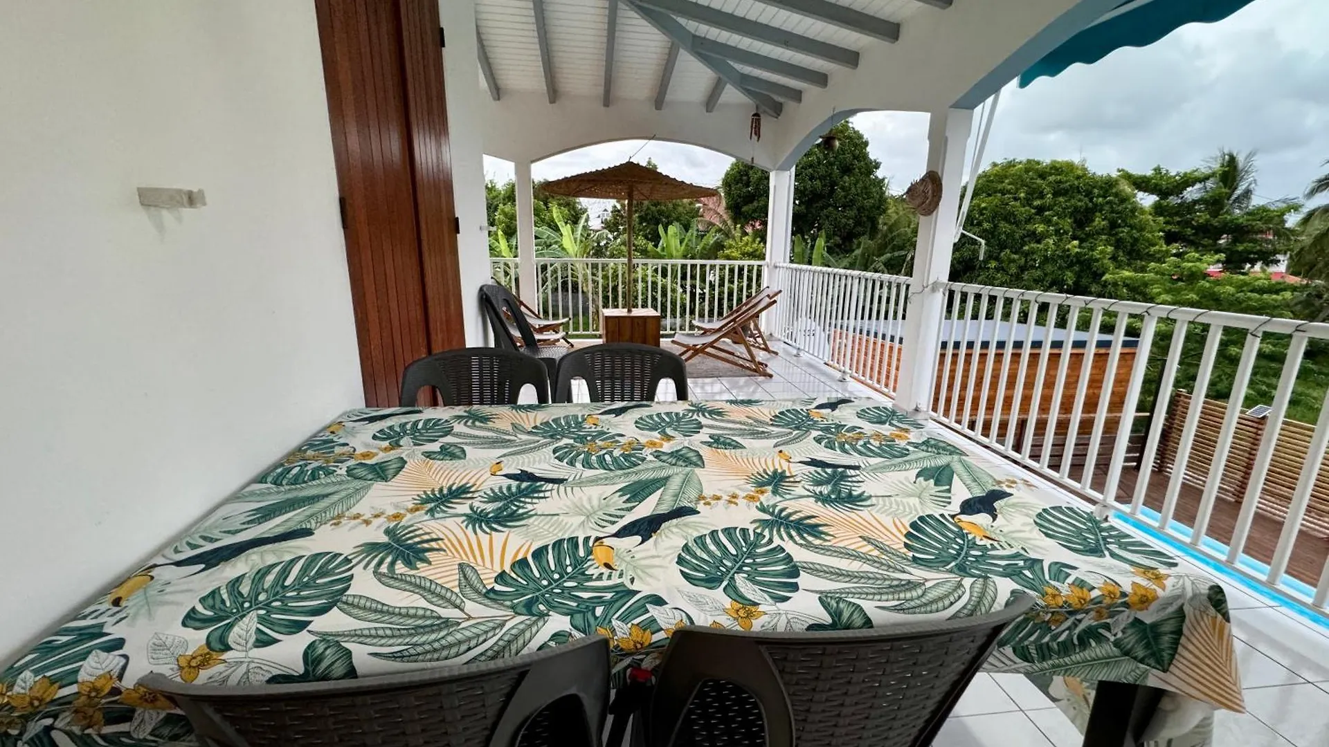 Ti-Coco Lodge - Calme Spacieux Vue Nature Proche Commerces Plages Sainte-Anne  Guadeloupe